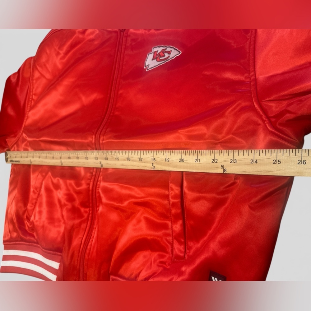 Free People KC The Wild Collective Bomber Jacket Size Large Red Chiefs NFL NWT - Picture 13 of 15